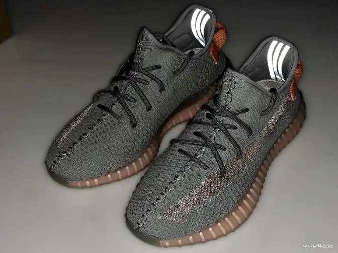 Boost V2 True Adidas Form EG7492 350 Yeezy 0504